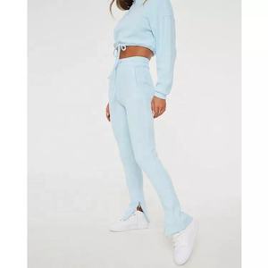 Nouvel arrivage : Sweat-shirt court zippé en molleton de coton tricoté délavé à l'acide pour femme, avec logo personnalisé, idéal pour le yoga et le sport. - Product Image 4