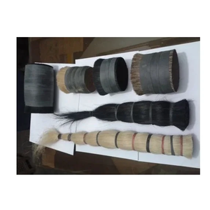 Corne de buffle écologique, lavée et nettoyée à la main, de taille spécifique pour la fabrication de brosses, unité de poils de queue d'animal par FAIZA CRAFT - Product Image 4