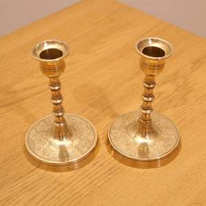 Juego de Portavelas de Latón Hechos a Mano, Acabado Antiguo, Estilo Vintage, Calidad Premium, Decoración para Mesa de Centro del Hogar - Product Image 6