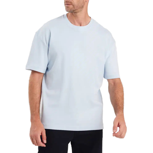 T-shirt décontracté pour homme, bleu clair, manches courtes, col rond, coupe classique, couleur unie, tricoté, 100% coton jersey - Product Image 1