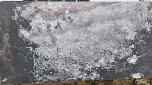 Revêtement mural en pierre naturelle mince, gris foncé, écologique, durable et au design moderne, idéal pour les écoles et les jardins, de chez Natural Stone Market - Product Image 4