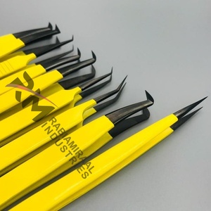 แหนบต่อขนตา RMI สีเหลืองเคลือบผงสแตนเลสป้องกันไฟฟ้าสถิตย์ ขนาด 10 มม. พร้อมหัวพลาสม่าสีดำ 9 แบบ สำหรับขนตาเรียบเนียน - Product Image 1