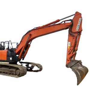 Excavatrice Hitachi EX210LC 2021 avec moteur Perkins 460HP, poids opérationnel de 1000 tonnes, composants essentiels : moteur, boîte de vitesses, roulement - Product Image 1