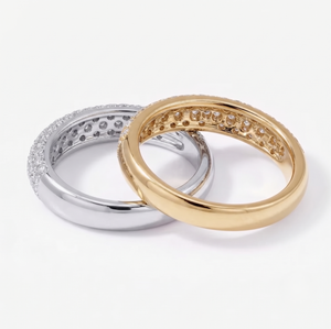 Bague de fiançailles et de mariage classique pour femme en or blanc et jaune 18 carats avec diamant naturel taille brillant, certifiée GGL, 5g - Product Image 3