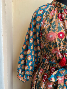 เดรสยาวลำลองลายดอกไม้ผ้าฝ้ายสำหรับผู้หญิง คอจีน แขนยาว ไซส์ใหญ่ สีสันตัดกัน เหมาะสำหรับใส่ในฤดูร้อน - Product Image 5