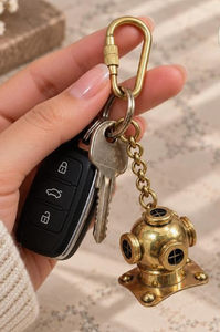 Hind Craft Living <b>Vintage</b> Brass Nautical Keychain Handmade Lightweight <b>Key</b> Ring for Car Bike Home Office Stylish Gift for Men - Product Image 6