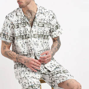 Conjunto de pantalones cortos para hombre de tela suave y ligera, venta en línea, variedad de tallas, color de marca personalizado, precio bajo, conjunto de verano para hombre - Product Image 2