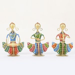 Ensemble de 3 figurines de musiciens du Rajasthan, décorations colorées pour la maison, cadeau culturel - Product Image 3