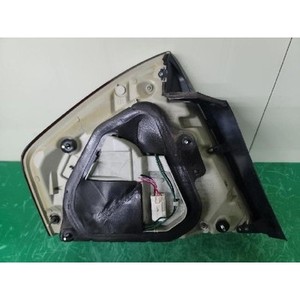 ไฟท้ายขวา M Y50 ปี 2005-2008 ของแท้ มือสอง รุ่น 22063786 - Product Image 4