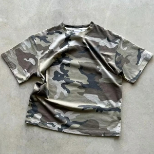 เสื้อยืดลายพรางแบบกำหนดเองสำหรับผู้ชาย ผ้าฝ้ายทรงโอเวอร์ไซส์ สไตล์สตรีทแวร์ เสื้อยืดลายพรางลำลอง แขนสั้น - Product Image 4