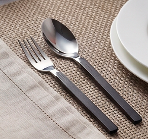Stylish <b>Black</b> Handle <b>Cutlery</b> <b>Set</b> With Silver Finishing Heads Ideal For Contemporary Table Settings Hotels And Daily Use - Product Image 1