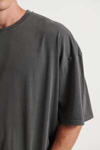 Camiseta Oversize Corta de Algodón 100% para Hombre, Hombro Caído, Estampado Personalizado, Estilo Urbano, Marca Privada - Product Image 5