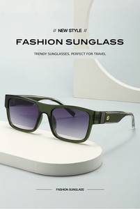 Lunettes de soleil carrées unisexes L2510 à monture large, style rétro, protection UV400, en polycarbonate, légères, confortables, motif uni, pour voyage et usage quotidien, modernes - Product Image 3