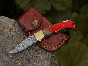 Couteau de combat pliant à lame Damas avec manche en bois gravé d'un aigle et étui en cuir - Qualité industrielle - Product Image 5