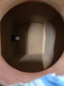 Jarra de Agua de Barro Terracota Hecha a Mano con Tapa, Dispensador de Cerámica Ecológico que Mantiene el Agua Fría Naturalmente para el Hogar y Hoteles - Product Image 4