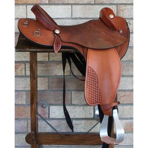 Silla de montar de cuero genuino con diseño repujado, de alta calidad, para carreras europeas y equitación. - Product Image 4