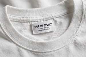 ฉันไม่ขี้เกียจ ฉันเป็นคนประหยัดพลังงาน เสื้อยืดแขนสั้นสีขาวสำหรับผู้ชาย ผ้าโพลีเอสเตอร์ถัก ระบายอากาศได้ดี ทรงปกติ คอกลม เสื้อยืดลำลอง - Product Image 6