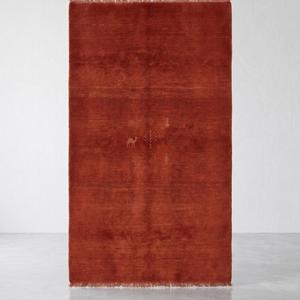 Alfombra de lujo roja óxido marroquí Gabbeh, de lana anudada a mano, de pelo plano y grosor medio, decorativa floral con flecos - Product Image 1