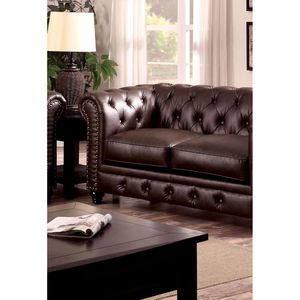 Divanetto Contemporaneo in Similpelle Marrone con Bottoni Trapuntati, Braccioli Arrotolati e Finiture con Borchie per Soggiorno - Product Image 4