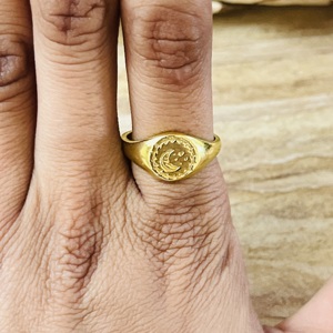 Bague Classique Dernière Tendance en Forme de Croissant de Lune, Bagues Célestes en Laiton pour Femme, Plaqué Or 18 carats, Bijoux Signet Horoscope, Vente en Gros/OEM - Product Image 5