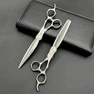 Juego de Tijeras de Barbero Profesionales para Diestros, Reutilizables, Ligeras, con Hojas de Acero Inoxidable 440C, Tijeras de Entresacar Afiladas para Cortar - Product Image 4
