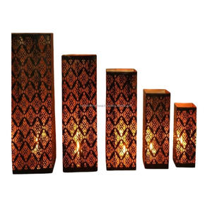 Juego de portavelas votivo de hierro cuadrado decorativo para el hogar de 5 piezas con portavelas decorativo con acabado recubierto de polvo negro votivo - Product Image 5