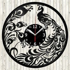 Horloge murale en métal découpée au laser artistique Peacock Design Montre décorative pour la maison et le bureau - Product Image 1