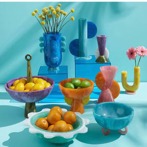 Vase en résine écologique artisanal moderne, taille moyenne, étanche, pour la décoration de la maison et du jardin, vente en gros - Product Image 4