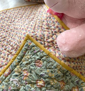 Reversible Handmade <b>Quilt</b> Classic Floral Pattern 100% Cotton Filling Eco-Friendly & Breathable All-Season Home Use - Product Image 2