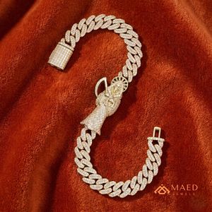 จี้พระนักบุญชุบทองประดับมอสซาไนต์ สร้อยข้อมือแบบ Cuban Link สุดหรูสำหรับผู้ชาย สไตล์ฮิปฮอป เครื่องประดับแฟชั่น Pulsera ระดับพรีเมียม - Product Image 2