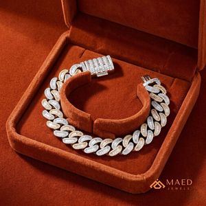 Bracelet chaîne cubaine plaqué or 18 carats avec baguettes serties, bijoux de luxe hip-hop pour femmes et hommes - Product Image 3