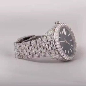 Reloj Clásico de Alta Calidad con Diamantes Moissanite en Tono Blanco, Completamente Cubierto de Piedras, Estilo Hip Hop, Caja de Cerámica, Correa de Goma, Lujoso y Resistente - Product Image 3
