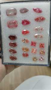 Par de Pendientes de Diamantes Sueltos con Certificación IGI, Cultivados en Laboratorio, 1CT, Personalizables, CVD HPHT, Forma y Color Mixtos - Product Image 3