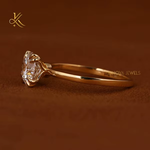 Bague de mariage en diamant de laboratoire de luxe plaqué or 14 carats, design classique, éclat étincelant, élégante, pour couple, bijou intemporel - Product Image 2