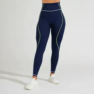 Ensemble de yoga deux pièces sans couture pour femme, éco-responsable, avec débardeur et legging, coupe en V sur le devant, idéal pour le fitness et la gym - Prix de gros - Product Image 5