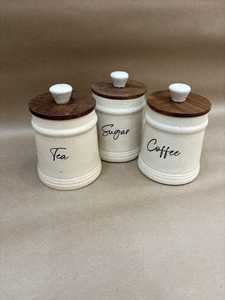Elegant Ceramic Jar Designed For Stylish Home Décor And Everyday Use - Product Image 4