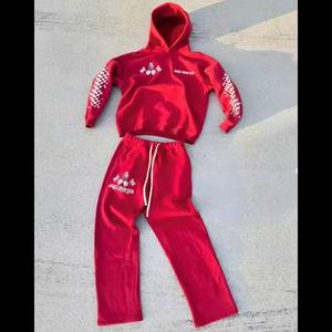 Ensemble de survêtement personnalisé pour homme - Sweat à capuche et pantalon de jogging coupe classique, impression sérigraphiée, détails en strass, vêtements de sport tendance - Product Image 4