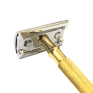 Rasoir de sécurité à double tranchant à faible MOQ, manche doré, lame en acier inoxydable, pour rasage humide masculin, usage professionnel, fournisseur OEM - Product Image 3