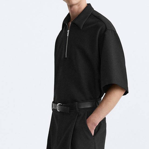 เสื้อยืดคอซิปผู้ชาย เสื้อกีฬาสวมใส่สบาย ผลิตจากวัสดุแห้งเร็ว ทนทาน เหมาะสำหรับไลฟ์สไตล์แอคทีฟประจำวัน - Product Image 4