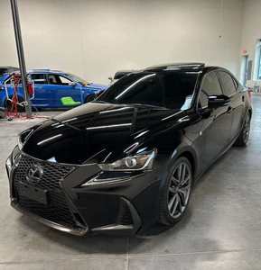 Bonne affaire pour un Lexus IS 350 F Sport Premium 2022, propre et en excellent état. - Product Image 1