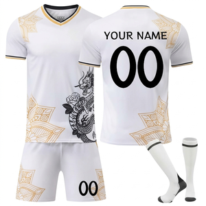 Ensembles de maillots de football personnalisés, vêtements de football par sublimation pour les entraînements des hommes, maillots de football personnalisés - Product Image 2