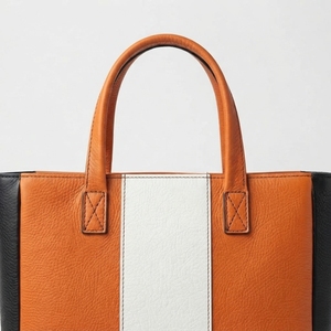 Wholesale Cowhide Leather Shopping <b>Bag</b> Women Custom Branding Leather Tote Shopping <b>Bags</b> <b>Ladies</b> Fashion Shoulder Tote <b>Bag</b> <b>Ladies</b> - Product Image 4