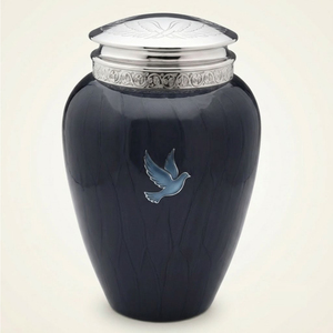 Urnas funerarias de latón hechas a mano para cenizas de adultos, elegantes urnas con grabado floral para entierro con tapa. - Product Image 3