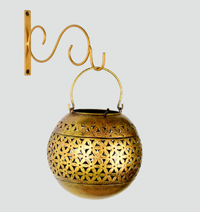 Antique <b>brass</b> spherical desk <b>lantern</b> on curved metal stand with petal patterns, available at wholesale prices. - Product Image 2