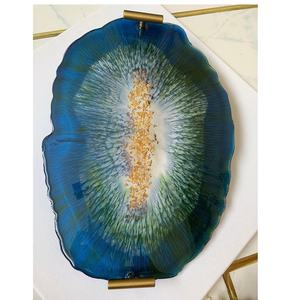 Plateau de service en résine artisanale de haute qualité |   Plateau de rangement personnalisable, design élégant monobloc, compatible lave-vaisselle, salon - Product Image 1