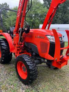 Tracteur compact professionnel Kubota L3901 4x4 Diesel, équipement agricole avec une puissance de production efficace et une conception durable - Product Image 1