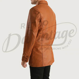 เสื้อแจ็คเก็ตหนังแกะแท้สไตล์ซาฟารีสีแทนพรีเมียมสำหรับผู้ชาย สไตล์วินเทจ มีกระเป๋าสี่ช่อง ติดกระดุมแบบลำลอง - Product Image 5