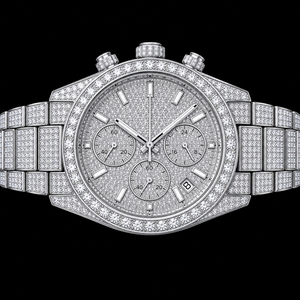Reloj de Hombre en Tono Plateado con Incrustaciones de Piedras Brillantes, Esfera con Tres Subesferas, Visualización de Fecha, Reloj de Lujo para Fiestas - Product Image 1