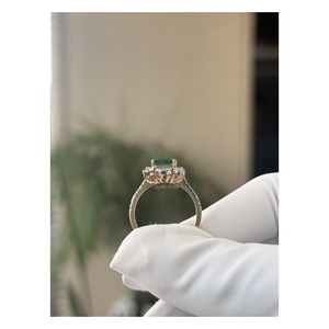 Anillo de compromiso y boda con diseño floral atemporal, halo de diamantes cultivados en laboratorio de 0.75 ct, joyería para mujer, oro macizo de 14 quilates, IGI - Product Image 3