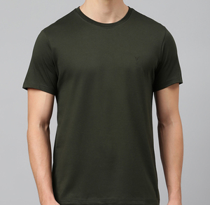 T-shirt basique en coton pour homme, coupe classique, manches courtes, léger, décontracté, idéal pour le sport, les voyages et les tenues quotidiennes. - Product Image 5